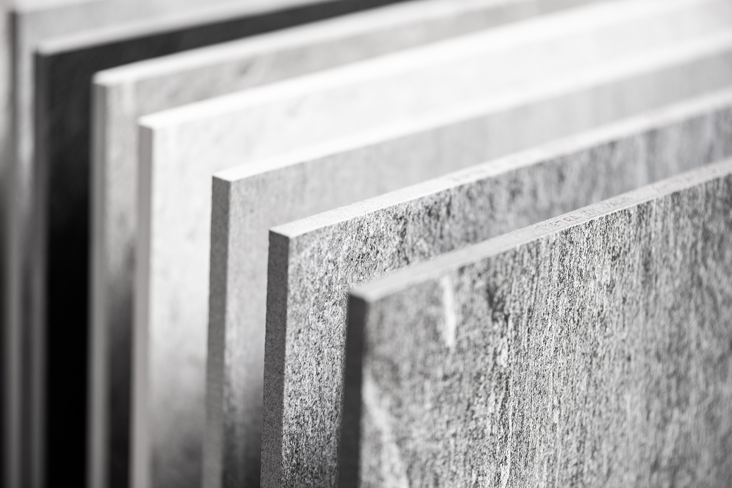 Große Auswahl an Fliesen